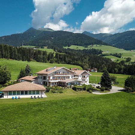 Hotel Moserhof Terenten Exteriör bild