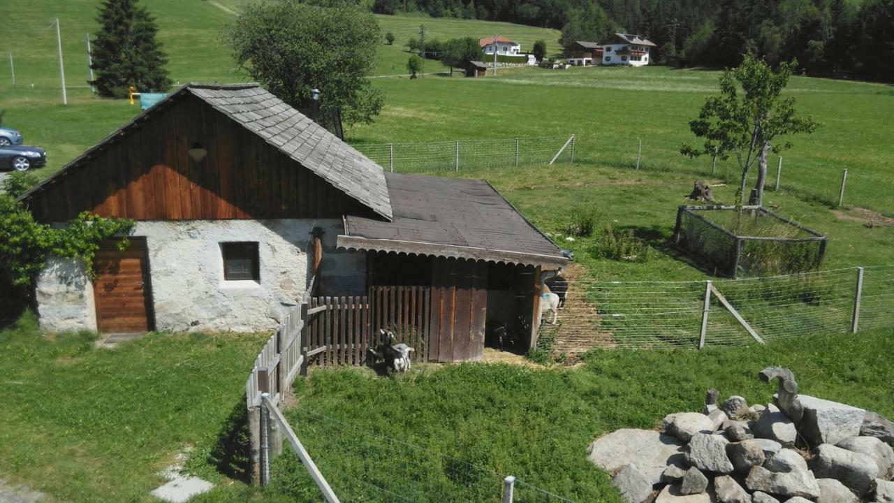 Hotel Moserhof Terenten Exteriör bild